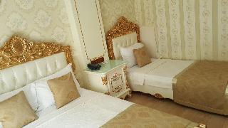 Best Town Hotel