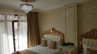 Best Town Hotel