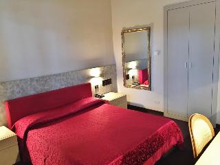 Hotel Pagoda, Milan