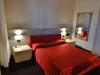 Hotel Pagoda, Milan