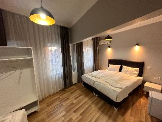 Asparagus Hotel