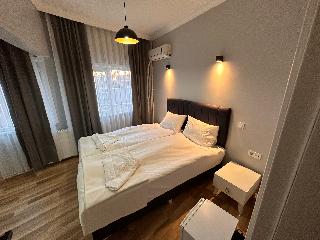 Asparagus Hotel