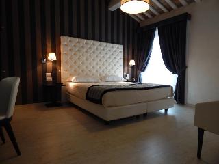 Hotel Nazionale, Ferrara