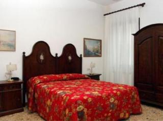 General view
 di Casa Rezzonico