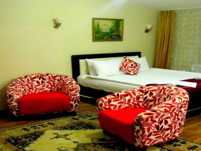 By Pera Suites