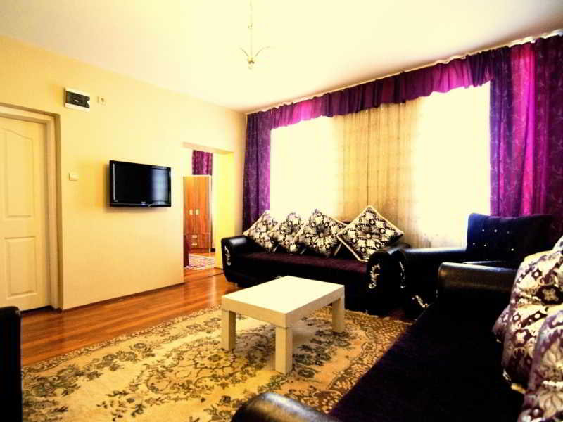 By Pera Suites