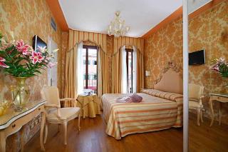 General view
 di Murano Palace