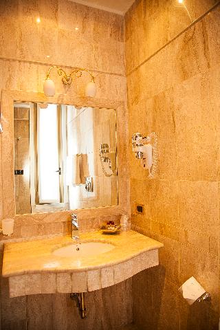 Hotel Fiorella, Milan