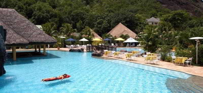 Pool
 di Le Domaine de La Reserve