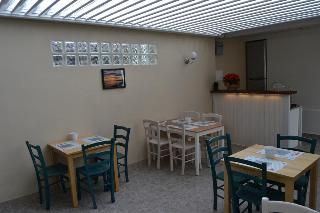 Residenza Marina, Lucca