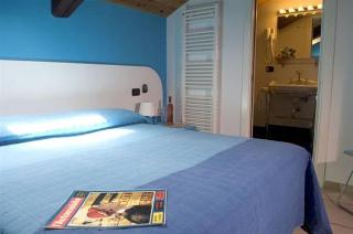 B&B Carafa Suite, Naples