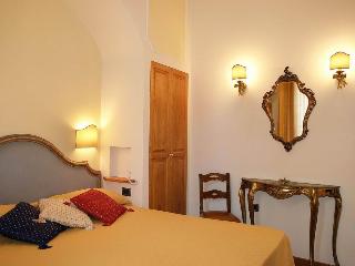 Petit Chateau, Montecatini