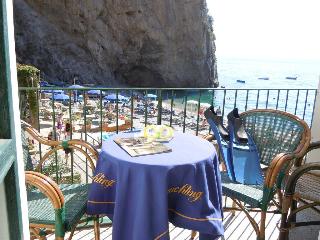 Alfonso A Mare, Amalfi Coast