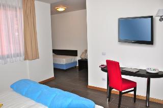 325 Tor Vergata, Rome