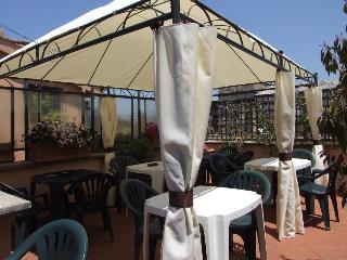 National Rooms, Rome