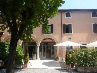 Albergo Corte Malaspina, Lake Garda