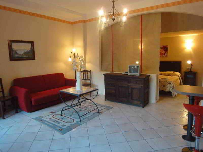 Room
 di Villamirella