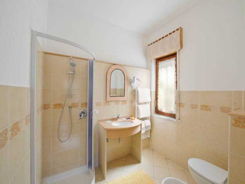 Haidihouse, Naples