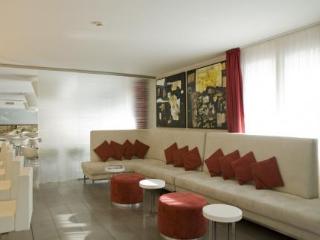 General view
 di Base Hotel To Stay