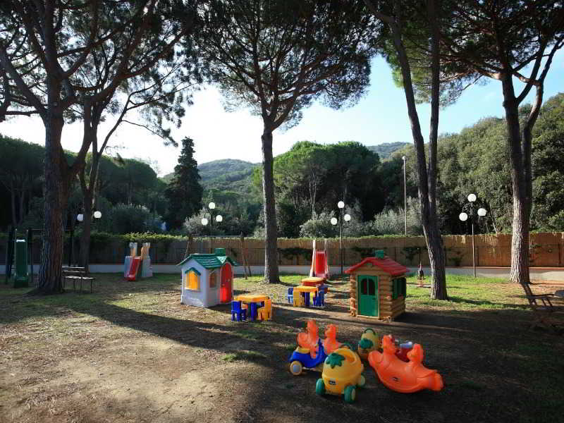 Sports and Entertainment
 di Hotel Desiree