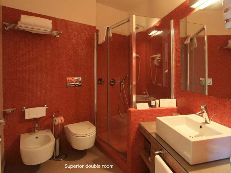 Room
 di Hotel Desiree