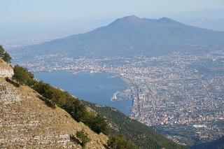 Due Torri, Naples
