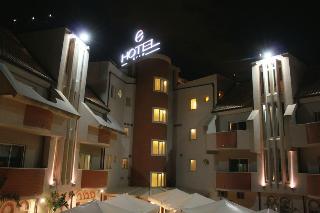 E Hotel, Calabria
