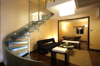 E Hotel, Calabria