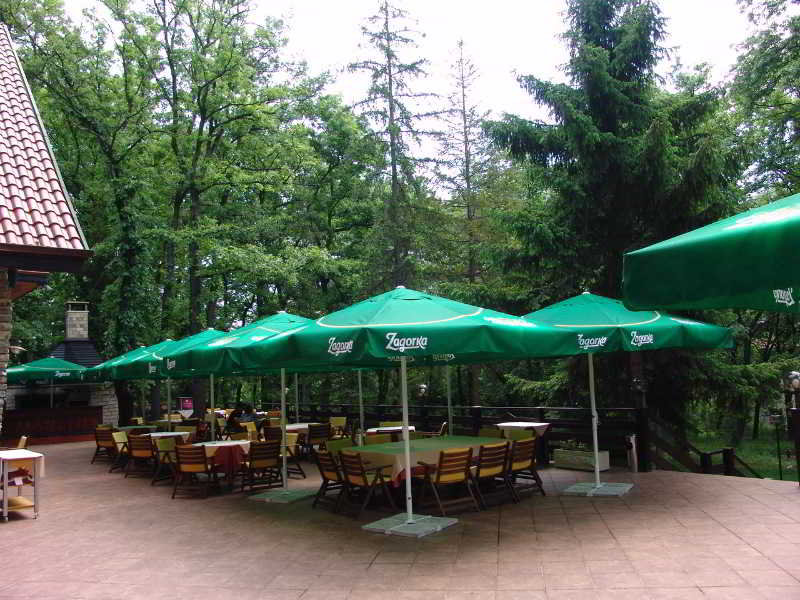 Terrace
 di IZVOR
