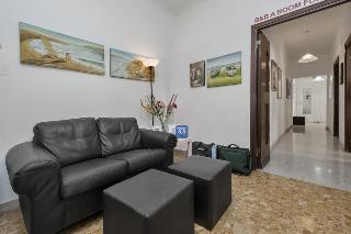 A Home For Holiday, Rome