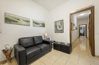 A Home For Holiday, Rome