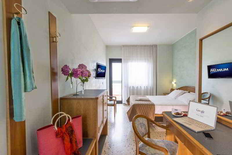 Hotel Maja, Abruzzo