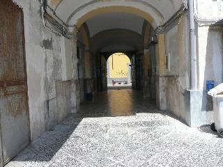 I Papiri, Naples