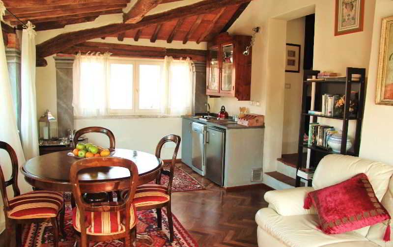 B&B Altana Panoramic, Lucca