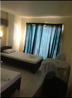 Room
 di Ponce Suites Gallery Hotel