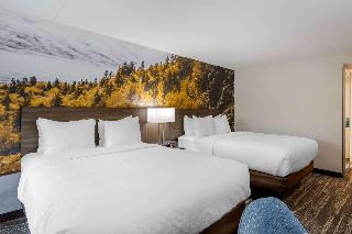 2 queen beds, nonsmoking