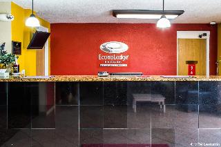 Econo Lodge Inn & Suites Walnut