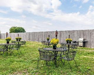 Quality Inn & Suites Mattoon Area