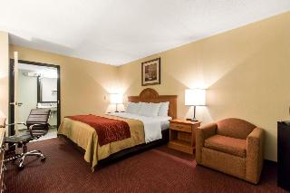 Quality Inn Glasgow Area