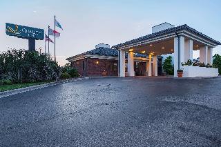 Quality Hotel Morehead City