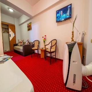 HOTEL SIR ORHIDEEA