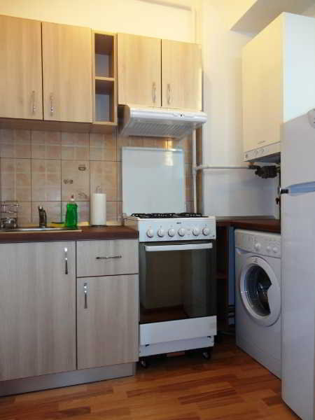 Room
 di Studios Andu