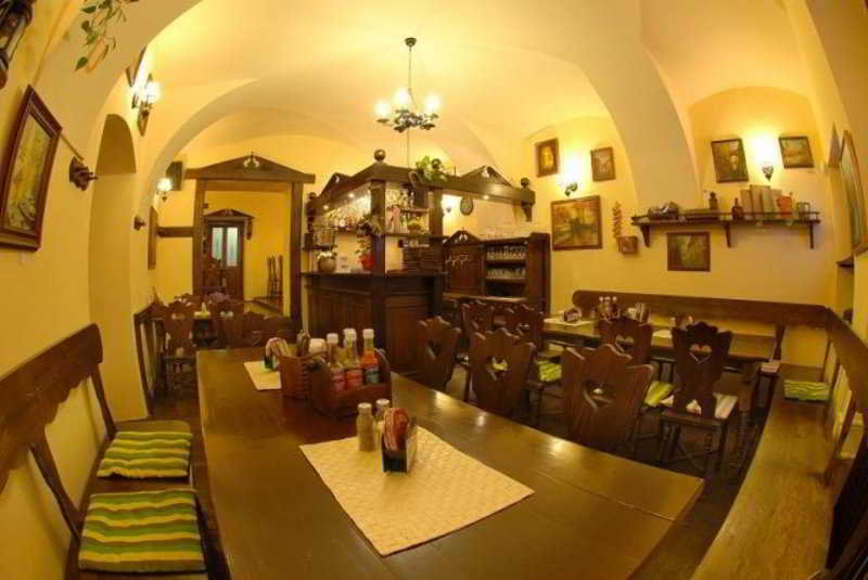 Restaurant
 di U Zlate Podkovy Aparthouse