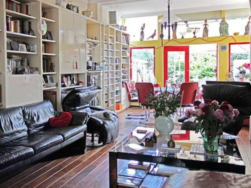 Xavieras Happy House, Amsterdam and vicinity