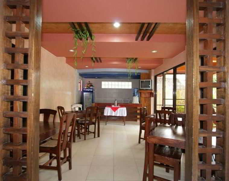 Restaurant
 di Coco Grove Tourist Inn