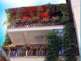 General view
 di Apartments Kosta