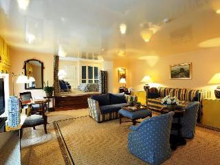 General view
 di Relais & Chateaux Stikliai Hotel