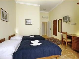 General view thumbnail 28