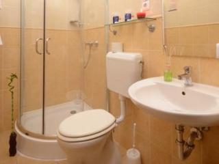 Room thumbnail 36