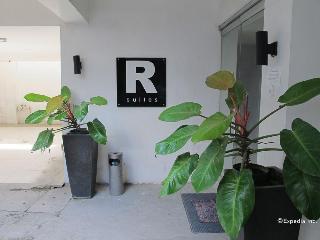 R Suites and Cafe